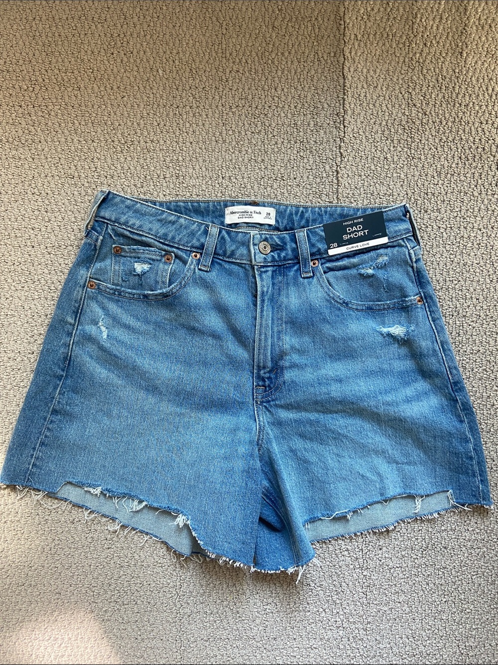 NWT Abercrombie & Fitch Curve Love Denim Dad Shorts